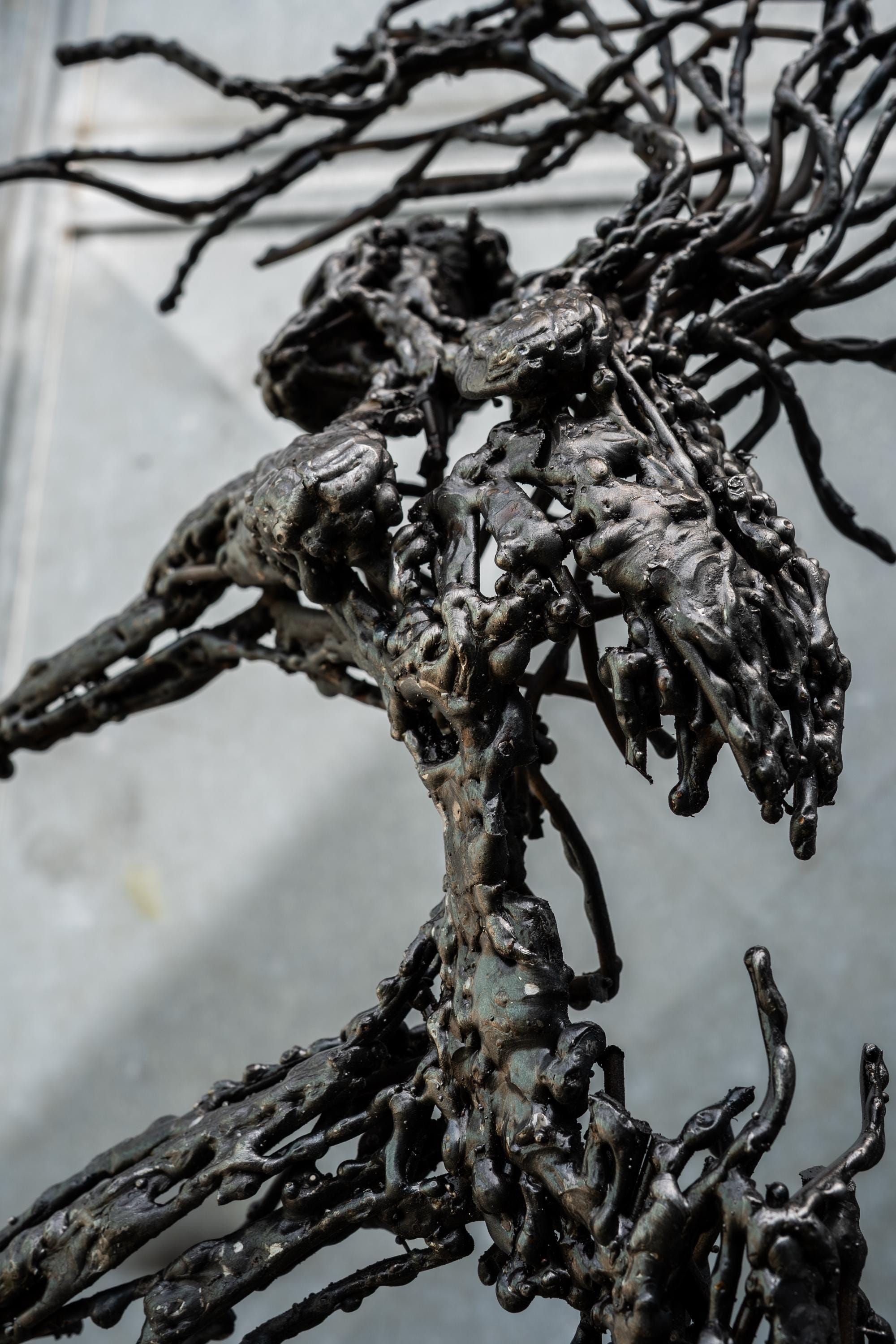 Lys – Handmade Steel Human Figure Sculpture